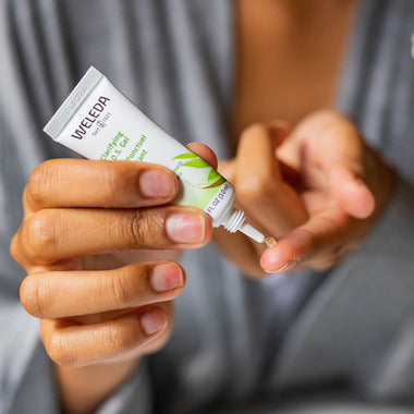 Clarifying S.O.S Gel / 清爽急救凝胶 - crescentpharmacy.ca