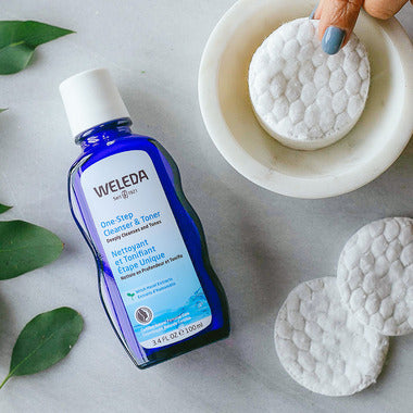 One-Step Cleanser and Toner / 洁面爽肤水 - crescentpharmacy.ca